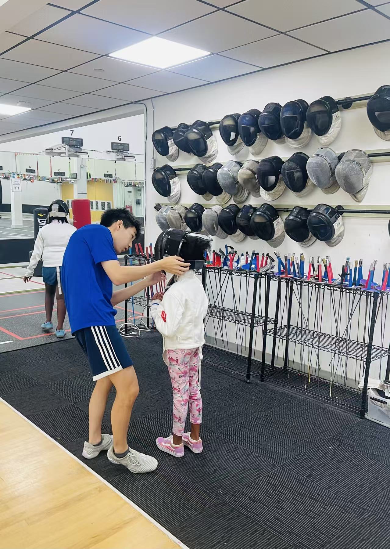 Coaching Young Fencers
